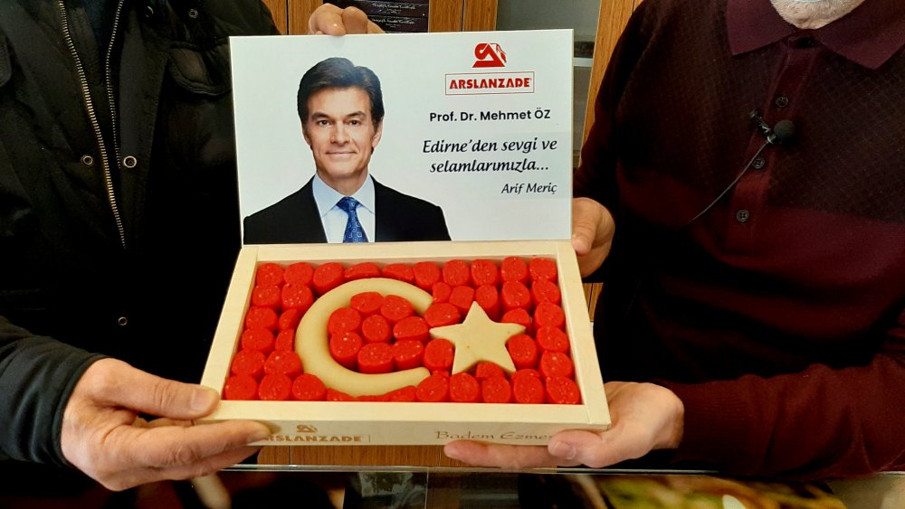 Prof. Dr. Mehmet Öz'e, Edirne'den 'Türk bayraklı' şifa kaynağı