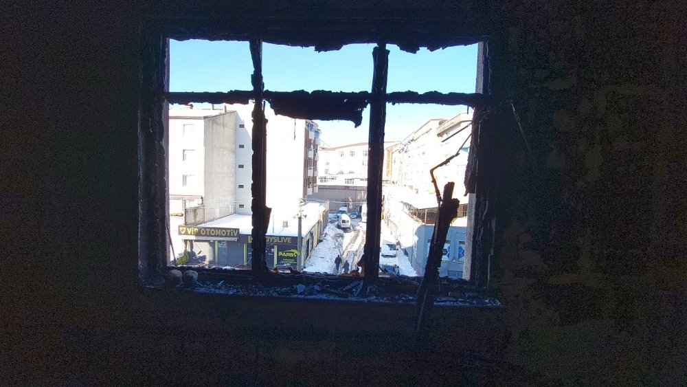 Sobadan çıkan yangında ağır yaralanan kadın Ankara'ya sevk edildi