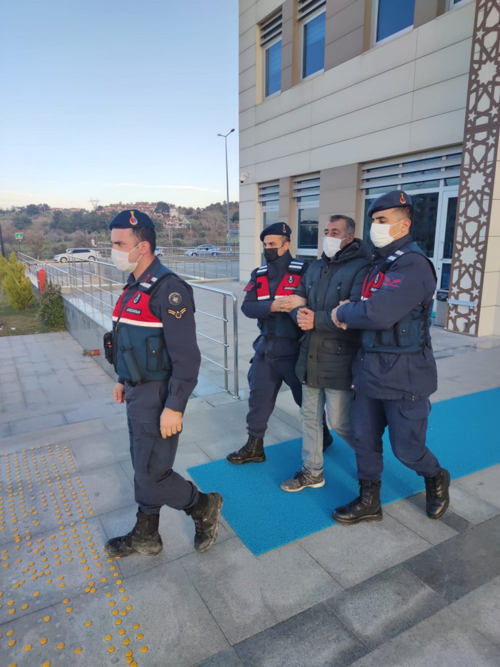 Çanakkale'de kablo hırsızlığına 2 gözaltı