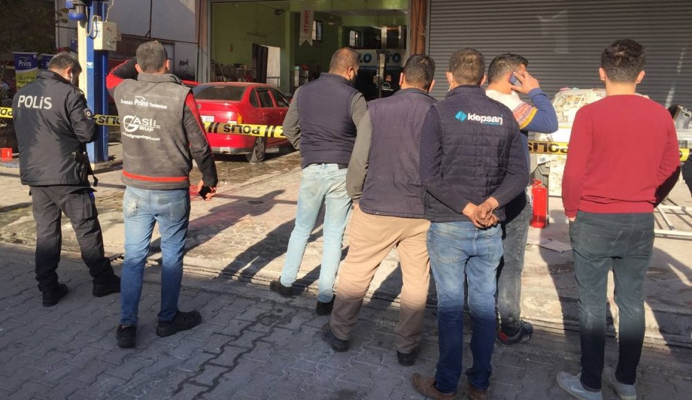 Erdemli Sanayi Sitesi'nde patlama: 4 yaralı
