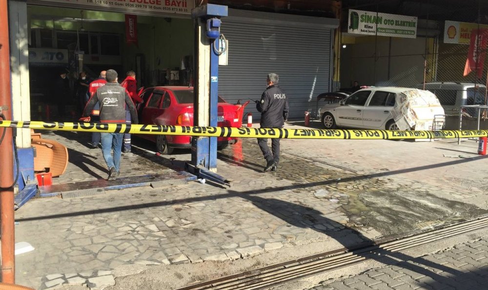Erdemli Sanayi Sitesi'nde patlama: 4 yaralı