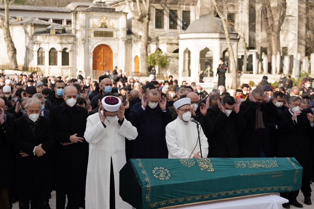 Erdoğan, Yavuz Bahadıroğlu'nun cenaze törenine katıldı