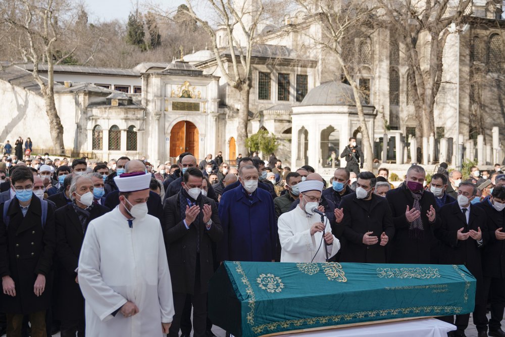 Erdoğan, Yavuz Bahadıroğlu'nun cenaze törenine katıldı