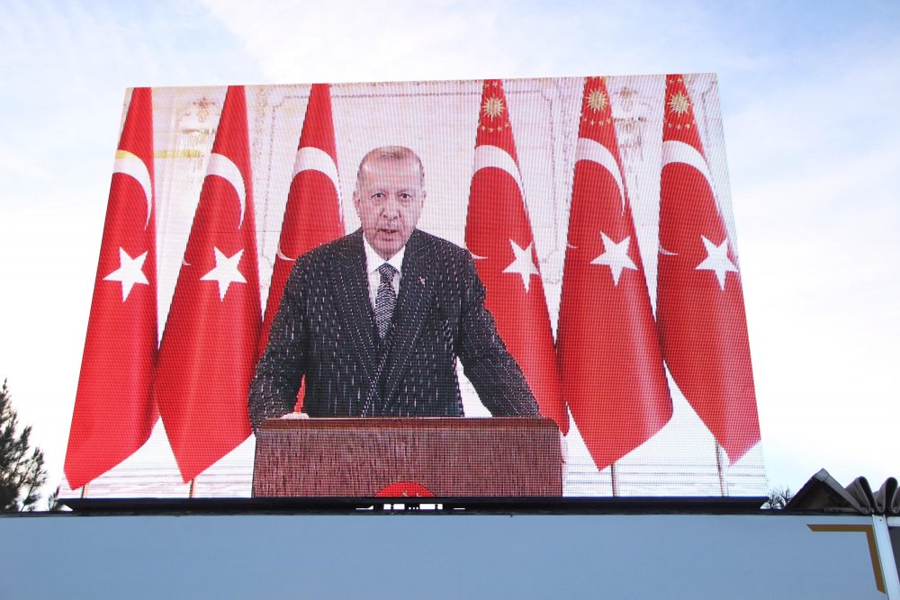 Erdoğan'ın namus borcu