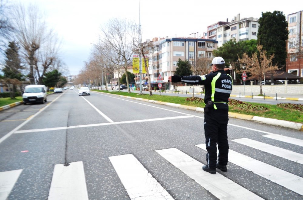 Sokağa çıkma kısıtlamasını ihlal ettiler, 'ağlayan çocuk' savunması cezadan kurtaramadı