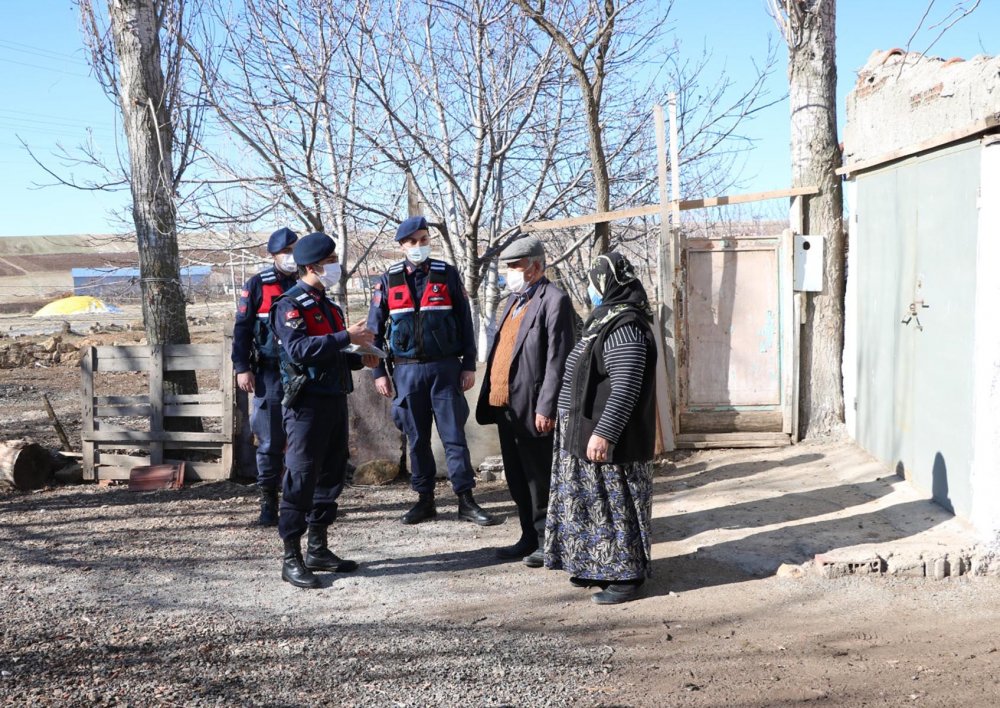 Yozgat'ta, yaşlı çiftin 50 yıllık birikimini dolandıran şüpheli yakalandı