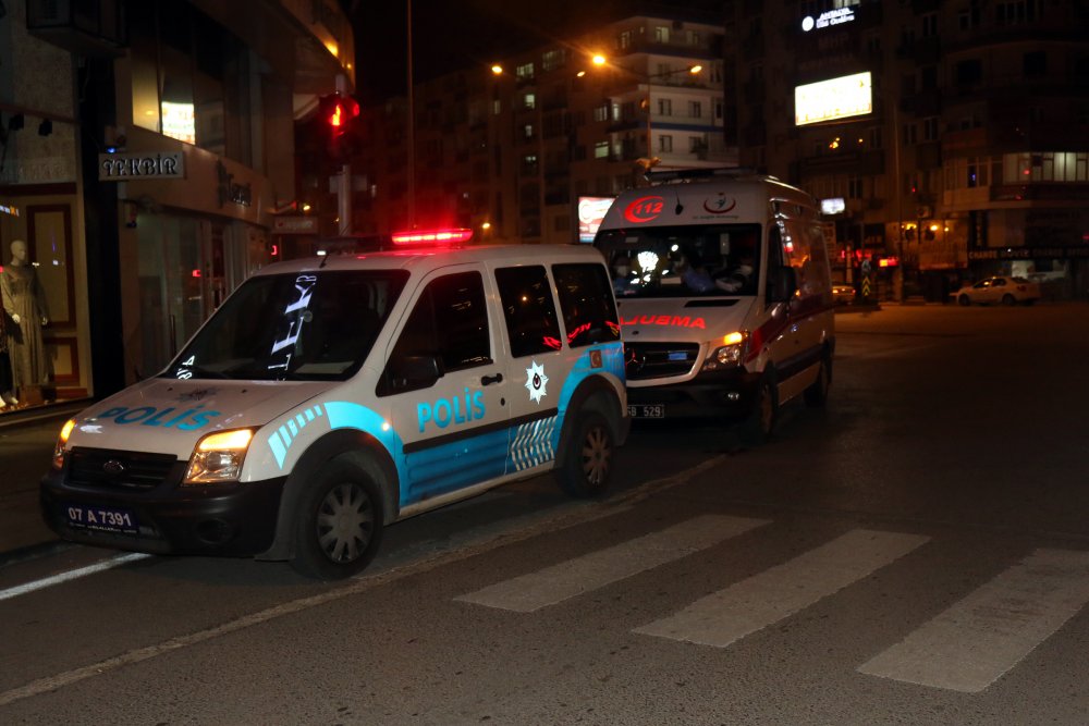 Antalya'da, Alman asıllı Türk vatandaşı yatağında ölü bulundu