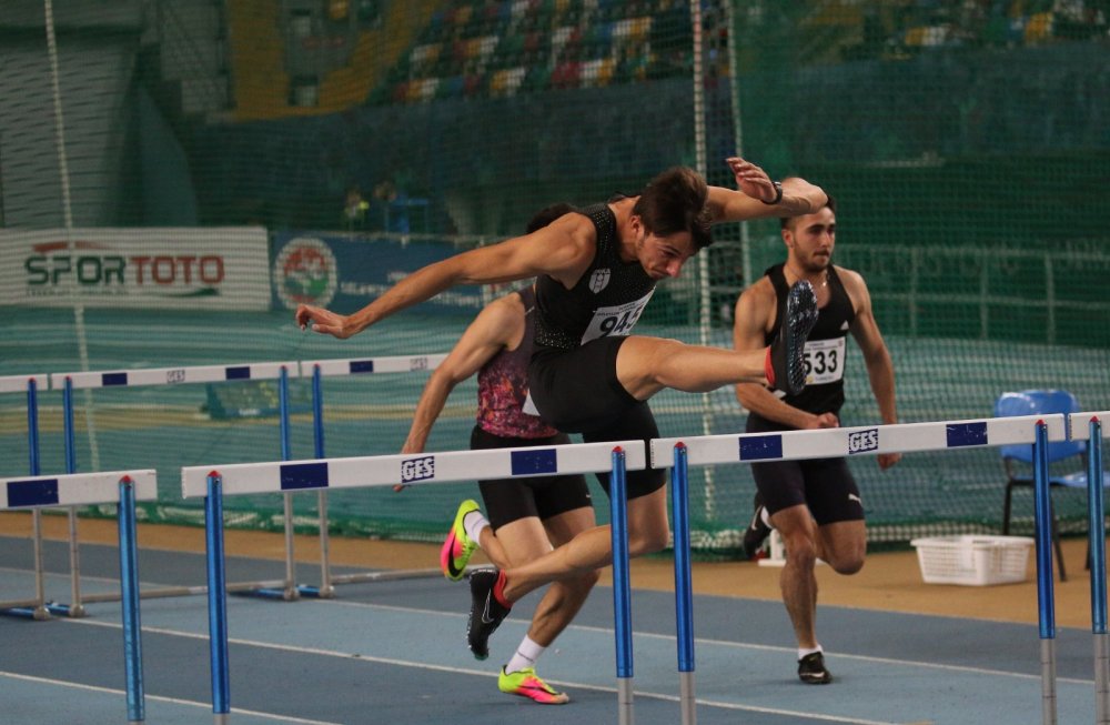 Atletizm Salon Olimpik Deneme Yarışları’nda 10 rekor