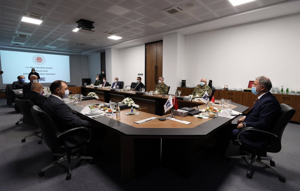 Bakan Akar: İnşallah milli muharebe uçağımızı yapacağız