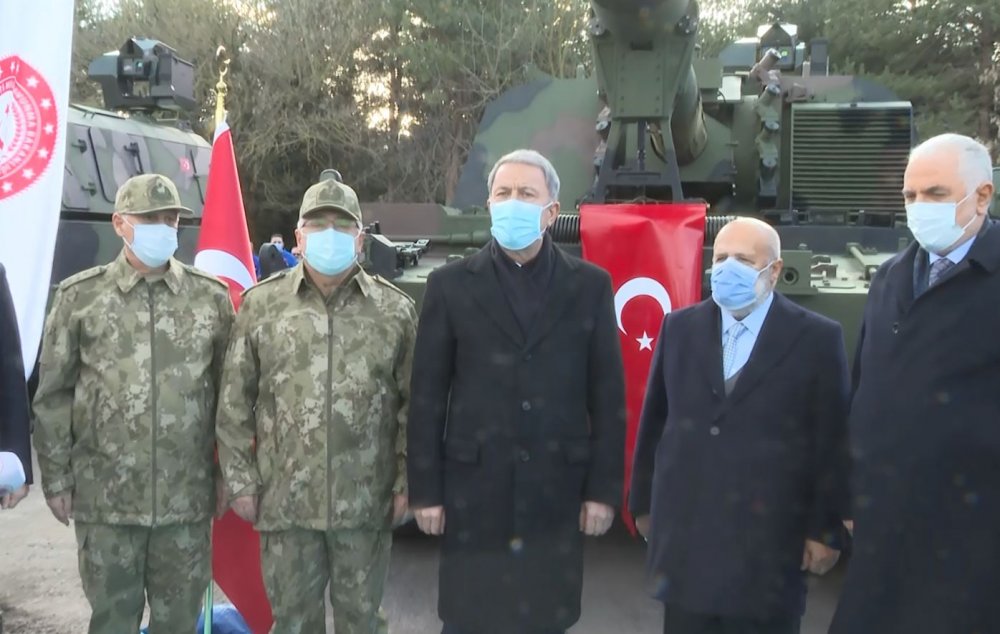 Bakan Akar: İnşallah milli muharebe uçağımızı yapacağız