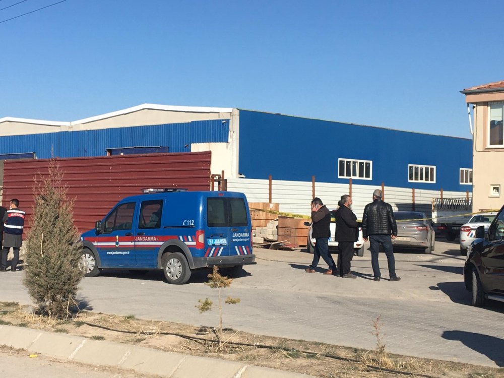 Geri dönüşüm fabrikasında patlama