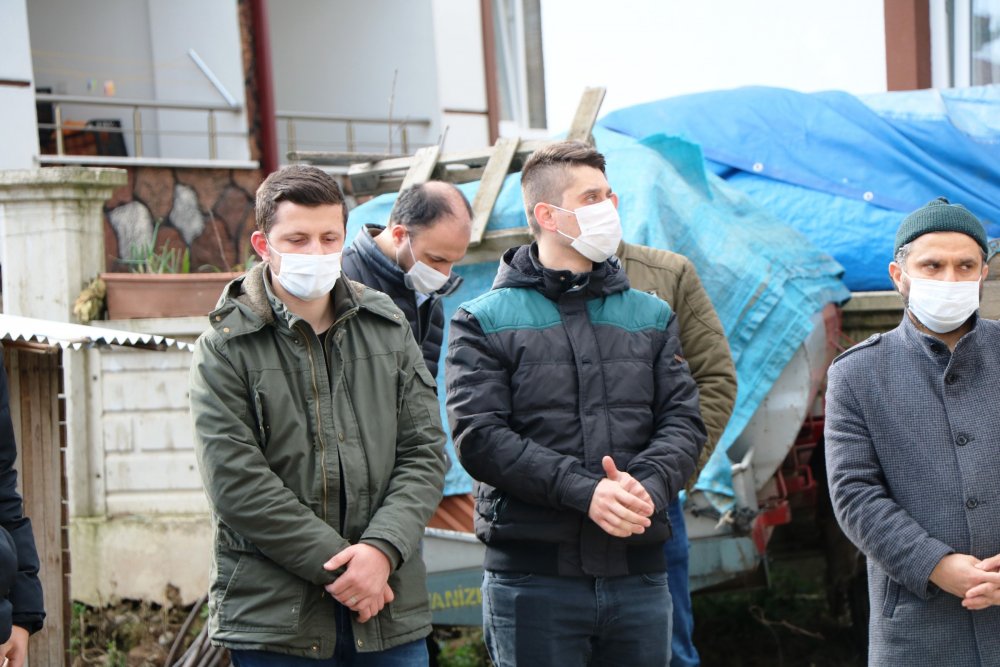 Mayına basarak ağır yaralanan asker şehit düştü