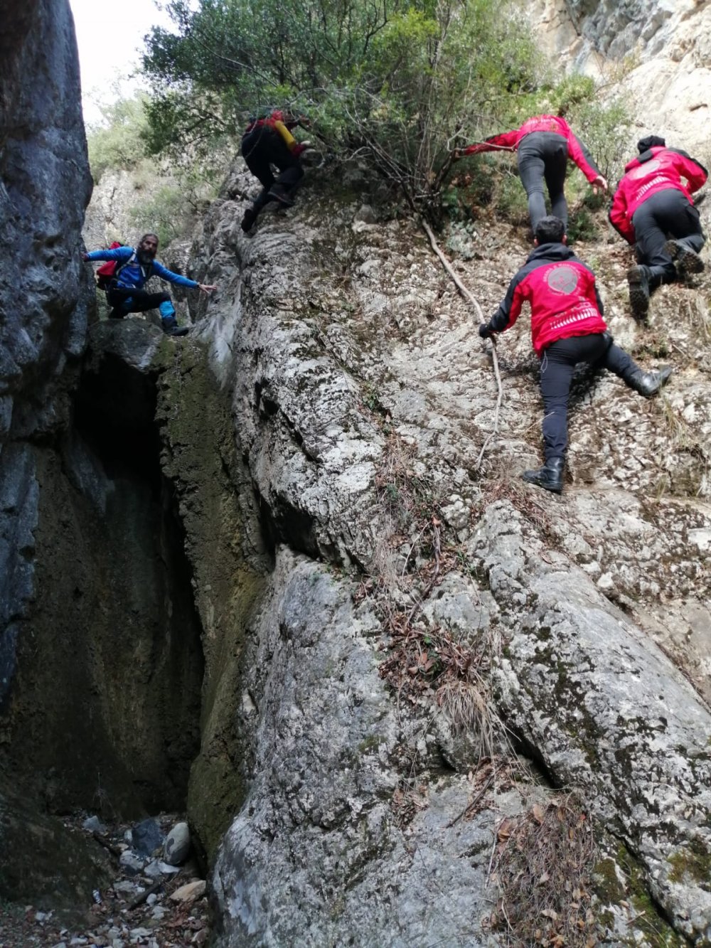 Tokat'ta, kayıp alzaymır hastası her yerde aranıyor
