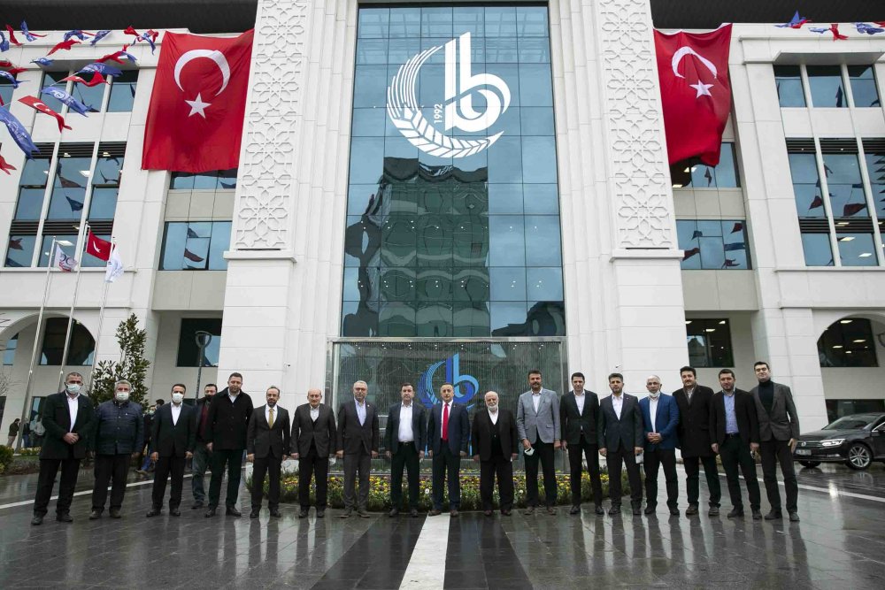 Bağcılar Belediyesi yeni binası hizmete girdi