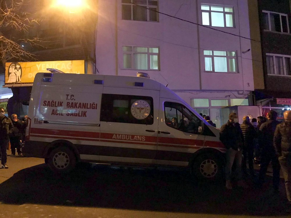 Basketbol takım kaptanı lojmandaki odasında ölü bulundu