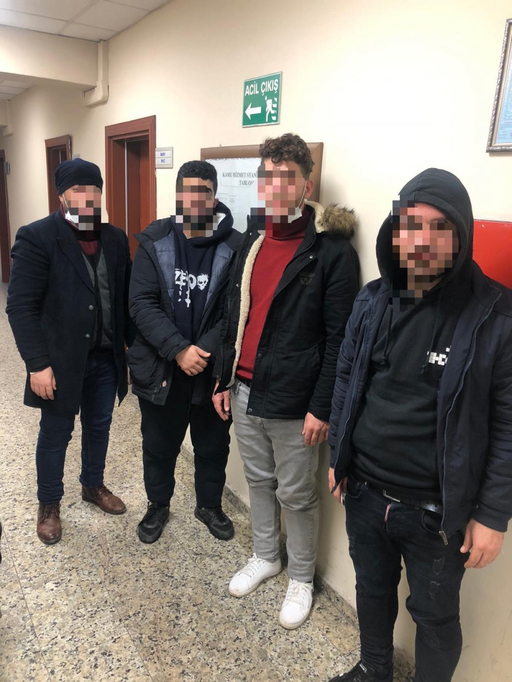 İtalyaya gidecek konteynerde 4 kaçak yakalandı