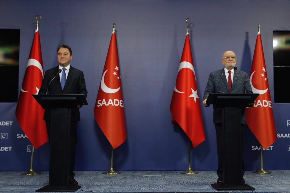 Karamollaoğlu: Herkes birbiri ile ittifak yapabilir