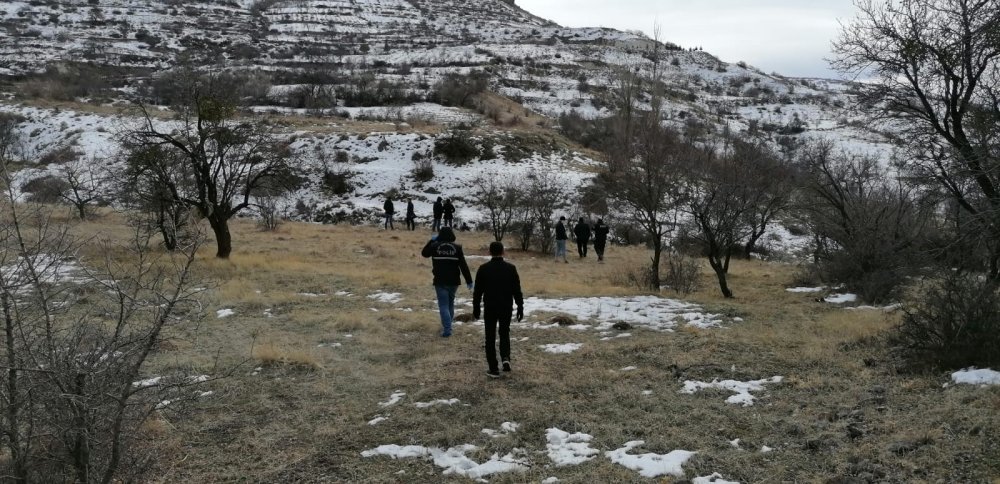 Kayıp Afgan kadın, dere yatağında bulundu