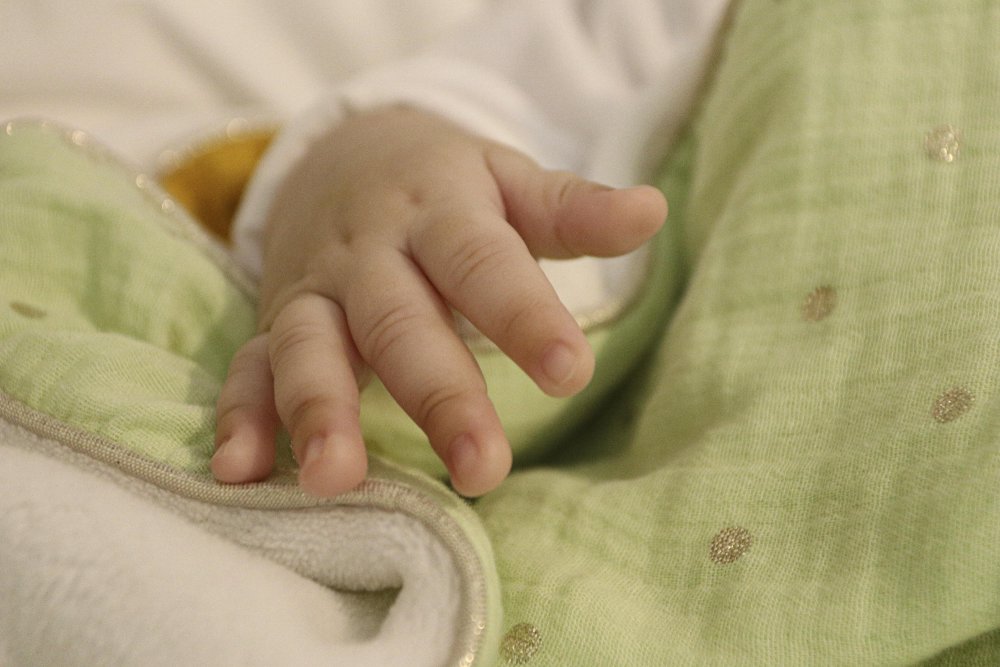 Koruyucu aile olan AK Parti'li Öçal: Evde mutluluk patlaması meydana geldi