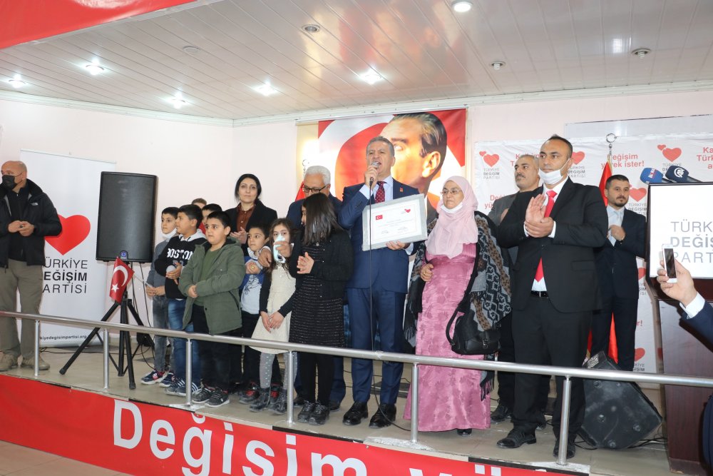 Mustafa Sarıgül: Mardin'e oy toplamaya değil, sevgi ve güven toplamaya geldik