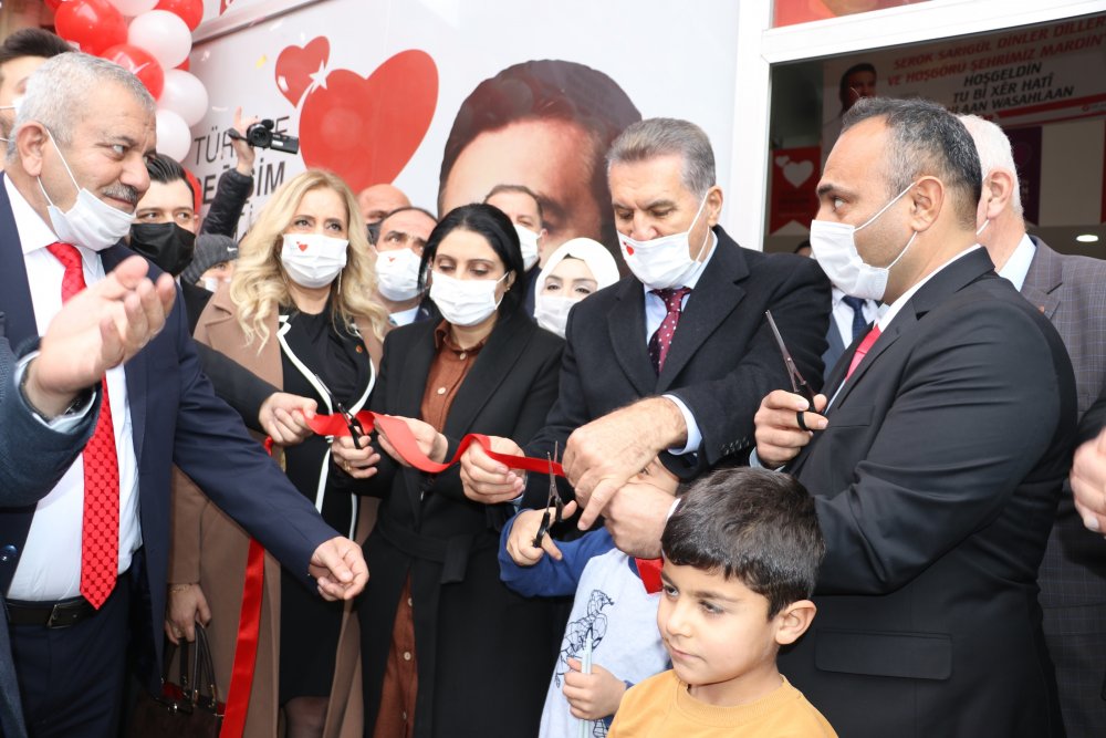 Mustafa Sarıgül: Mardin'e oy toplamaya değil, sevgi ve güven toplamaya geldik