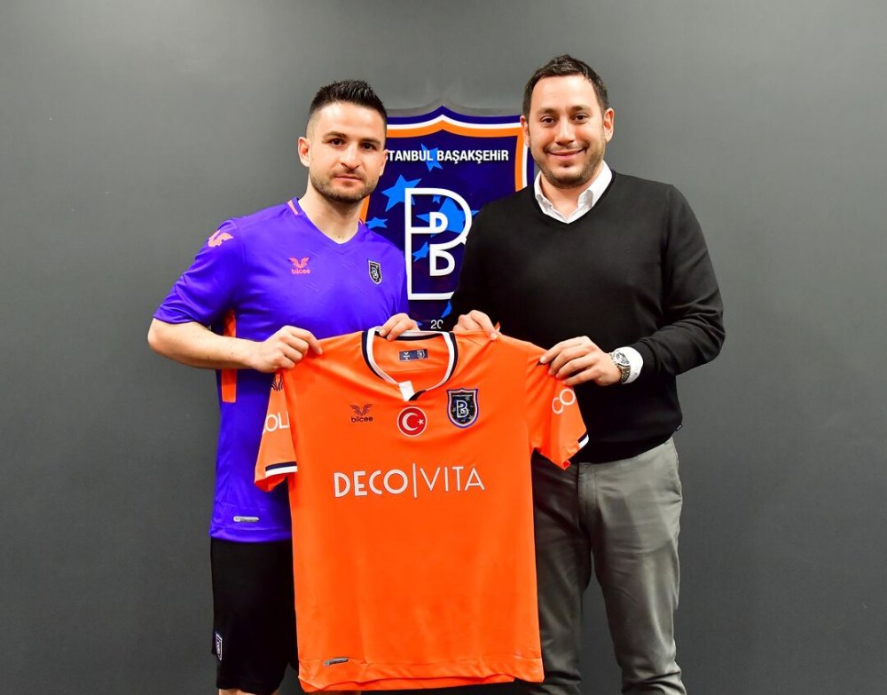 Ömer Ali Şahiner resmen Başakşehir’de