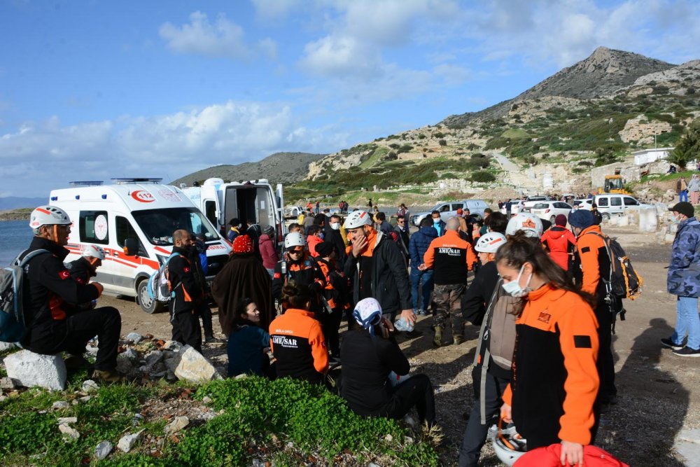 Sahilde bulunan cesedin sır perdesi aralandı; kaçak göçmen dramı
