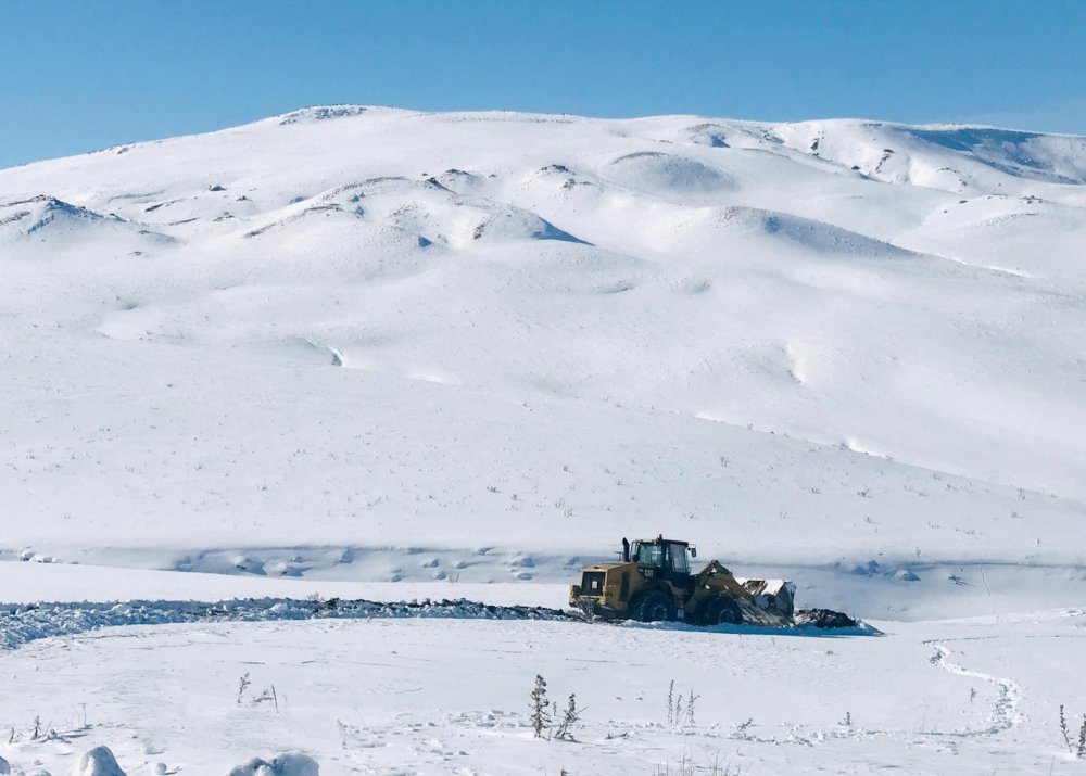 Van'da 561 kişilik ekiple, 487 yerleşim yerinin yolu ulaşıma açıldı