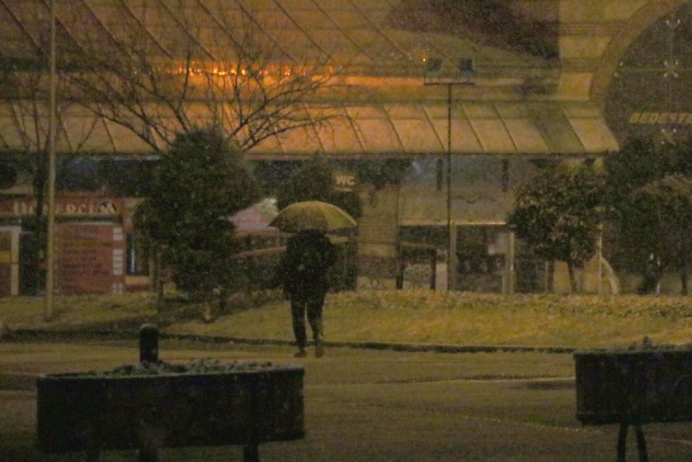Yağışların yoğunluğunun 20 - 40 cm olarak gerçekleşmesi beklenen Edirne'de kar yağışı