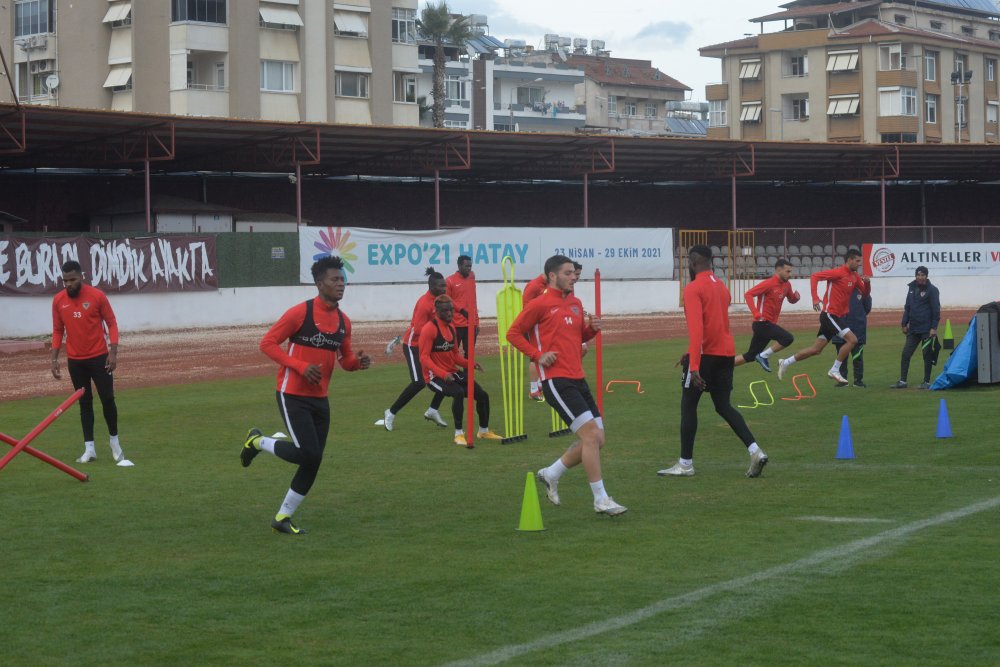 Atakaş Hatayspor, Medipol Başakşehir maçının hazırlıklarını sürdürdü