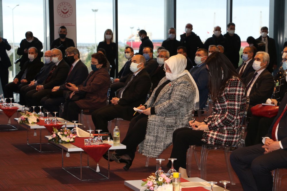 Bakan Selçuk Samsun'da