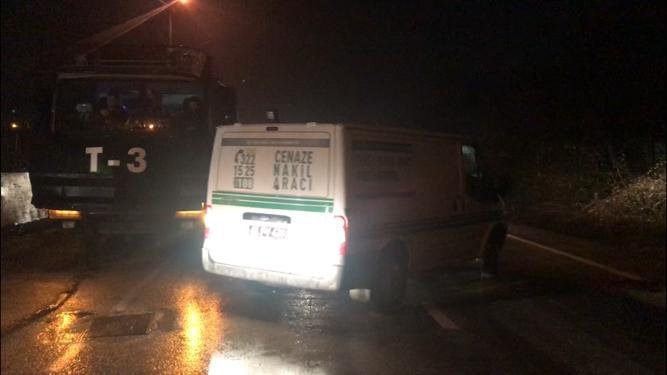 Cemaat liderinin mezardan cenazesinin taşınmasında arbede yaşandı