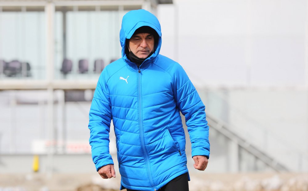 Rıza Çalımbay: Ligin ikinci yarısına iyi başlamak zorundayız