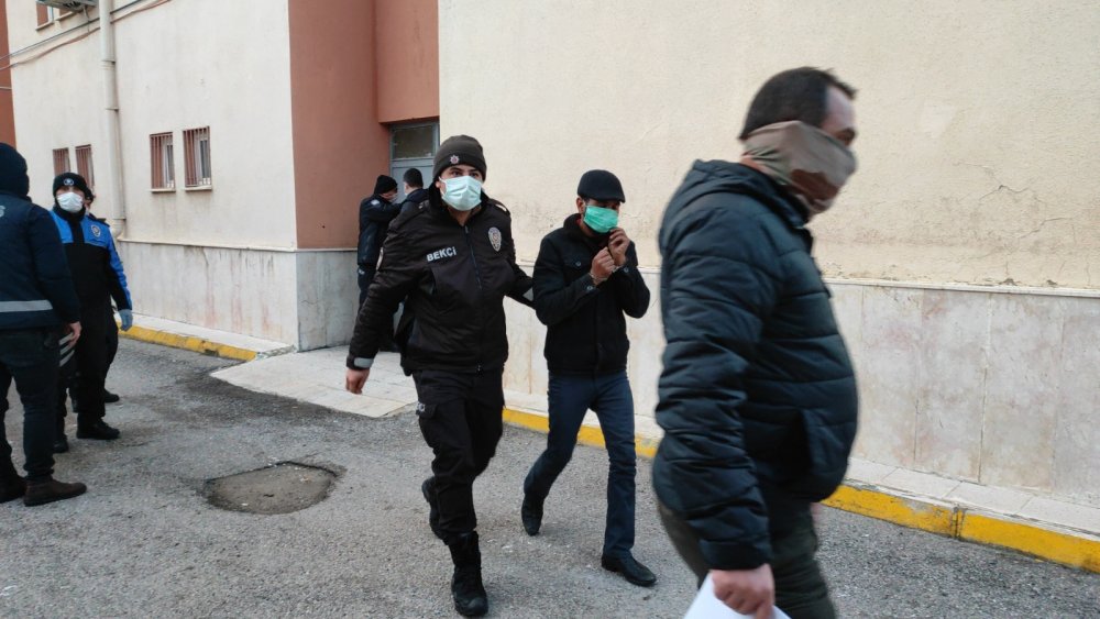 Konya'da uyuşturucu operasyonuna 4 tutuklama