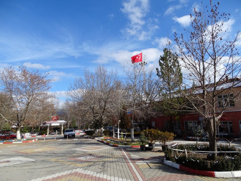 Kütahya’da 845 nüfuslu köye koronavirüs karantinası