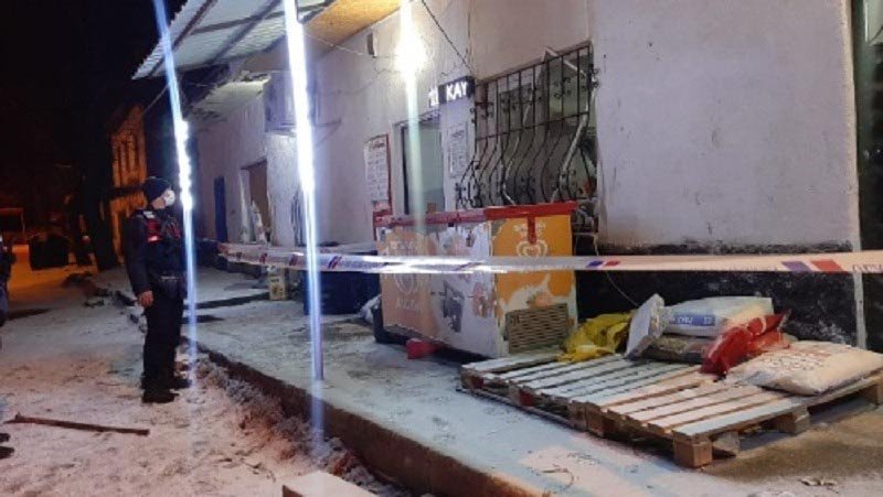 Marketten hırsızlık yapan şüpheliye kısıtlamayı ihlalden ceza