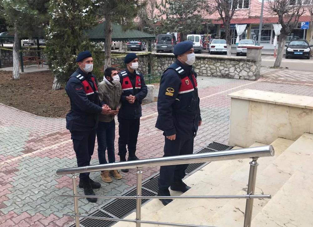 Marketten hırsızlık yapan şüpheliye kısıtlamayı ihlalden ceza