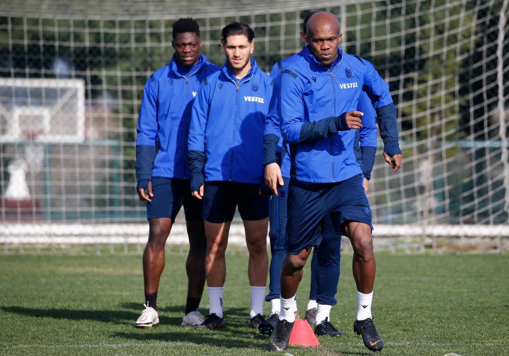 Bakasetas, Beşiktaş maçı kafilesinde yer aldı