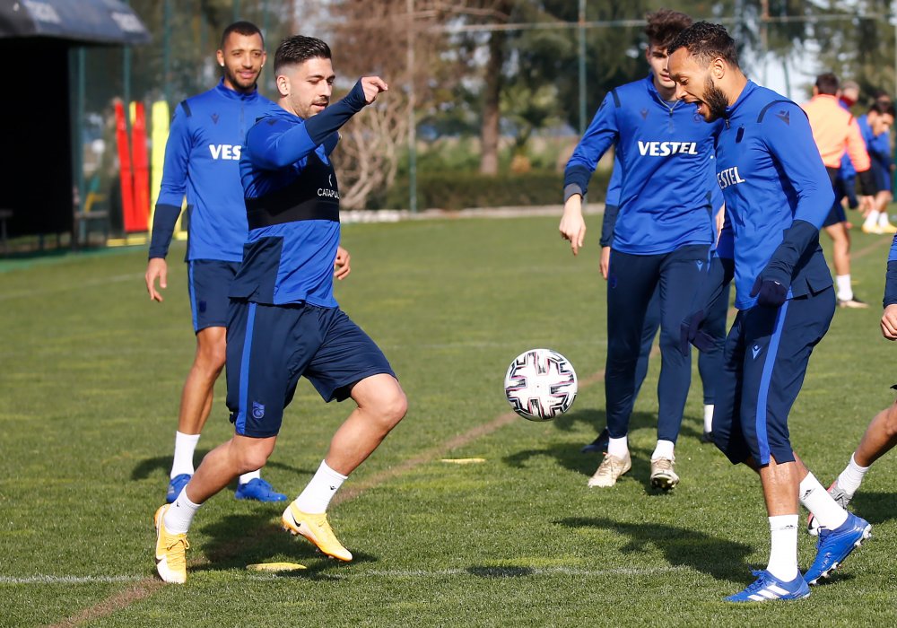 Bakasetas, Beşiktaş maçı kafilesinde yer aldı