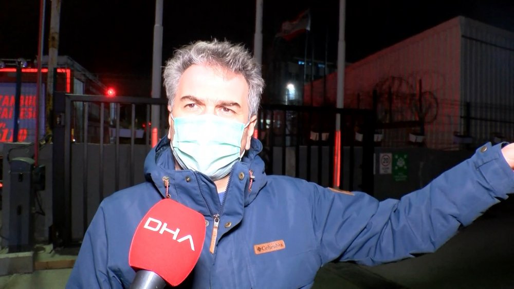 Esenyurt'ta plastik sandalye fabrikasında yangın