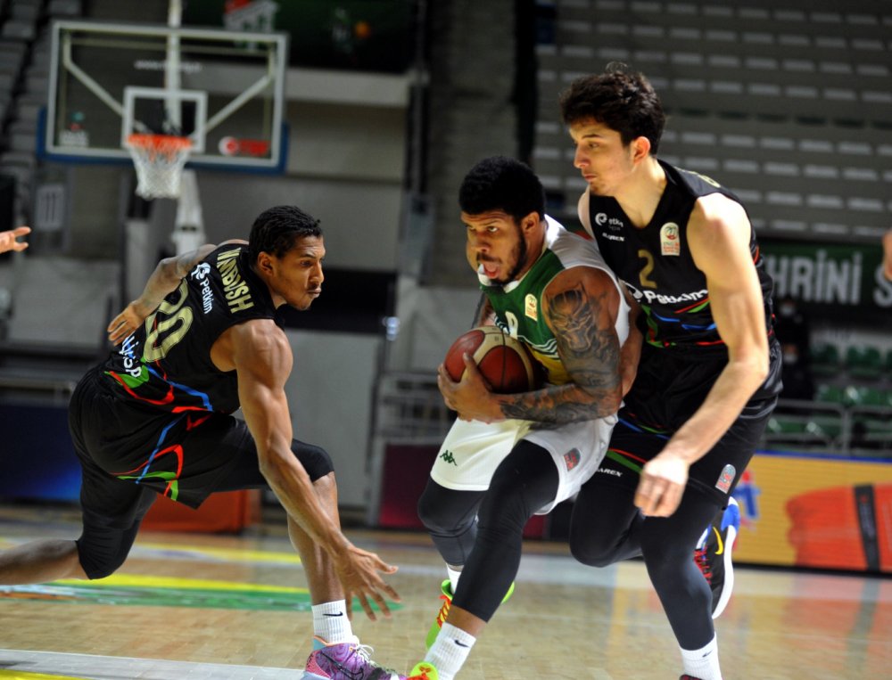 Frutti Extra Bursaspor - Aliağa Petkimspor: 95-89