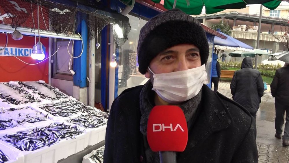 Hamsi avı yasağı uzadı, tezgahları farklı balıklar süsledi