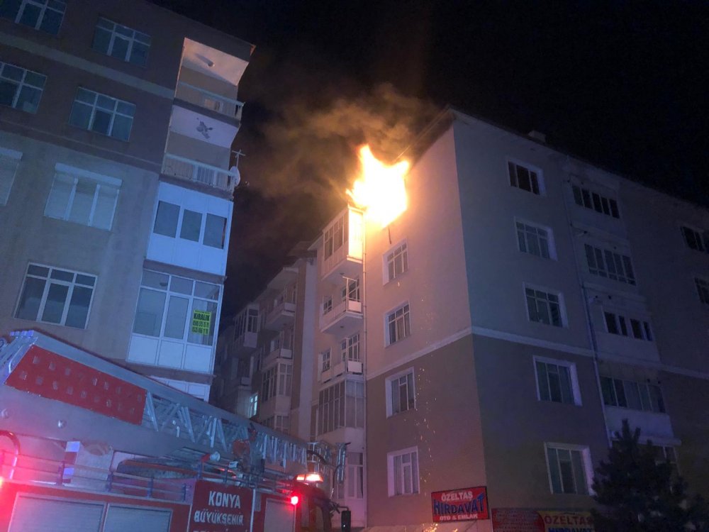 Konya'da, can kayıplarının olduğu yangınlardan sonra başkandan 'elektrik' uyarısı