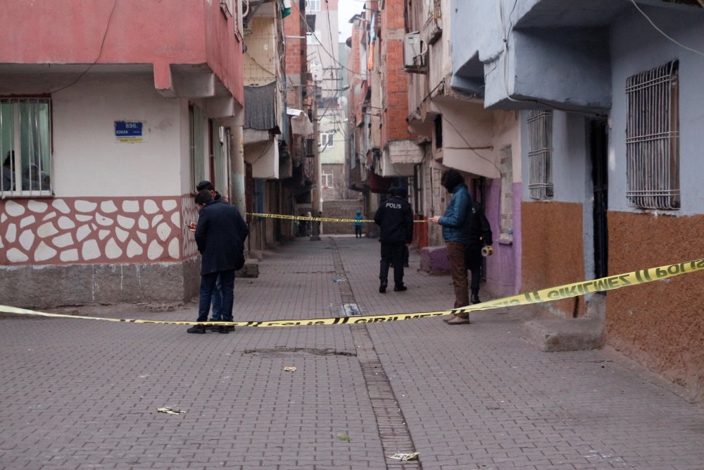 Diyarbakır'da silahlı kavga: 2 yaralı