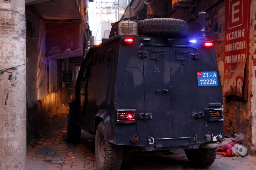 Diyarbakır'da silahlı kavga: 2 yaralı