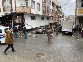 Esenyurt'ta silahlı, kılıçlı kavga