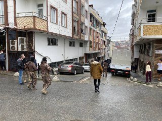 Esenyurt'ta silahlı, kılıçlı kavga