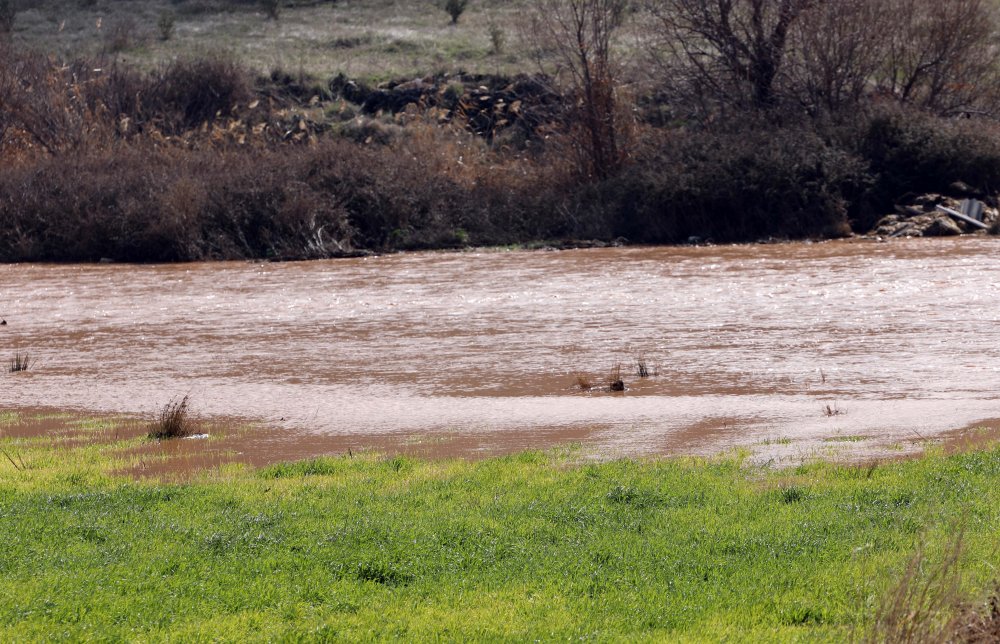 Gaziantep'te sağanak yağış sonrası tarlalar su altında kaldı