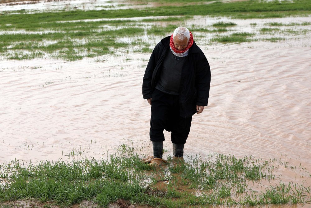 Gaziantep'te sağanak yağış sonrası tarlalar su altında kaldı
