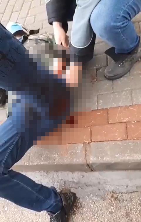 Husumetlisini ile bir kadını vurduktan sonra kaçan firari aynı silahla canına kıydı